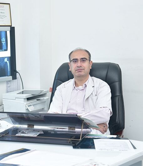 Dr. Amit Bhutani