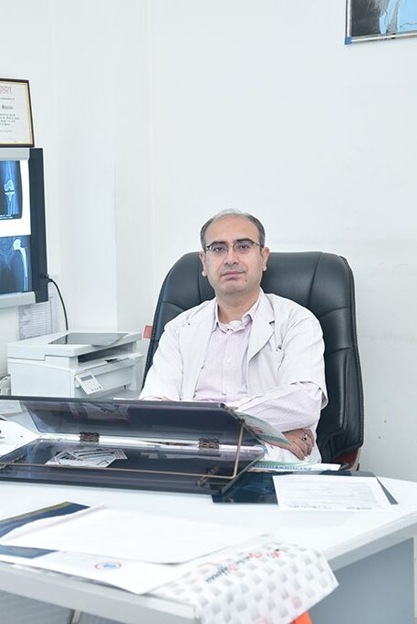 Dr. Amit Bhutani